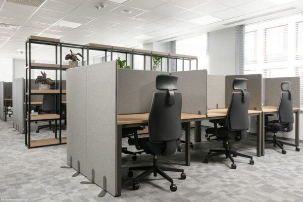 Bejot - Corr fotel obrotowy z regulacją wysokosci oparcja dostepny w wizualhome